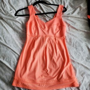 Lululemon tank size 4